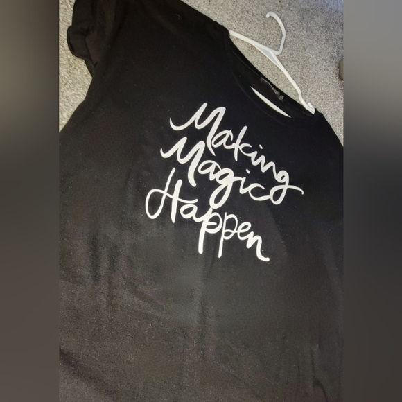 "Making Magic Happen" stretchy t-shirt - Picture 3 of 3